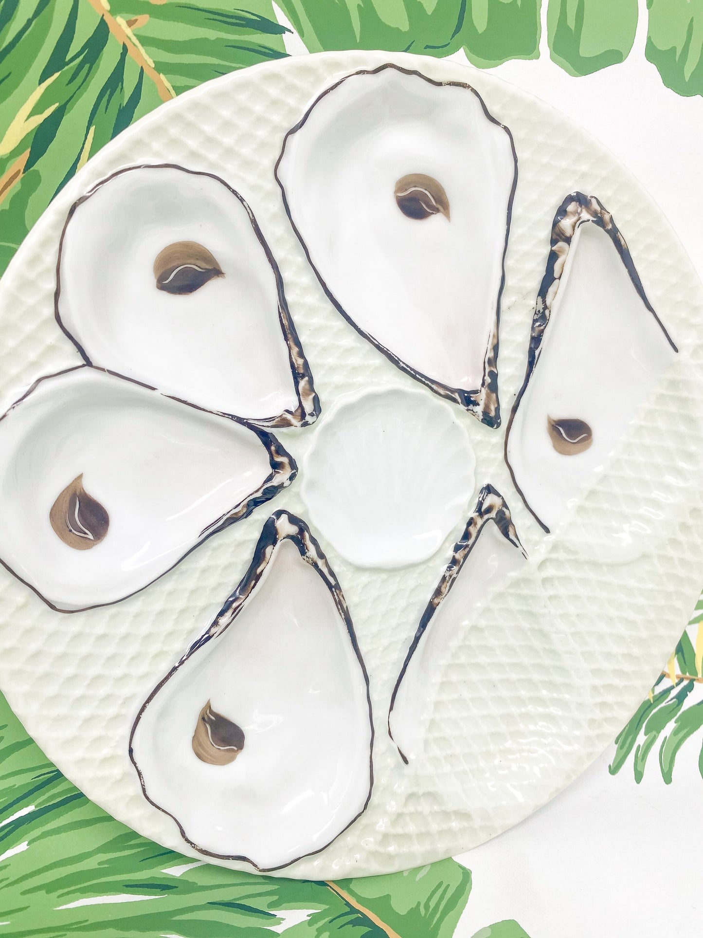 Rare Antique Trompe L’oeil Oyster Plate