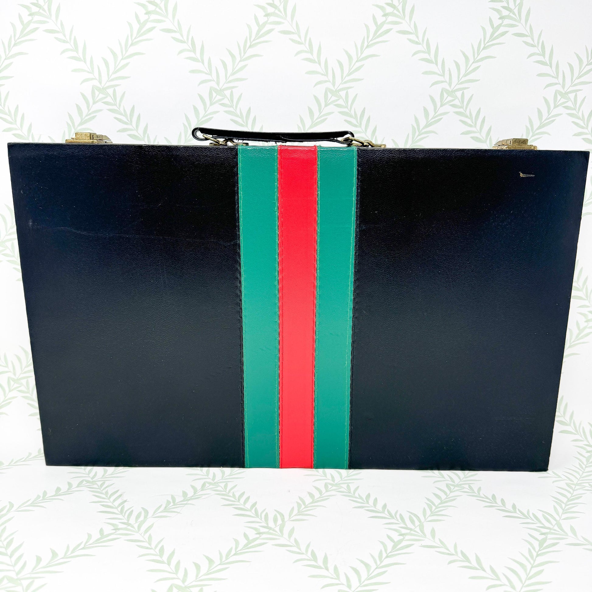Vintage Backgammon Set, *NIB* Black Leather Case with Red and Green Stripe