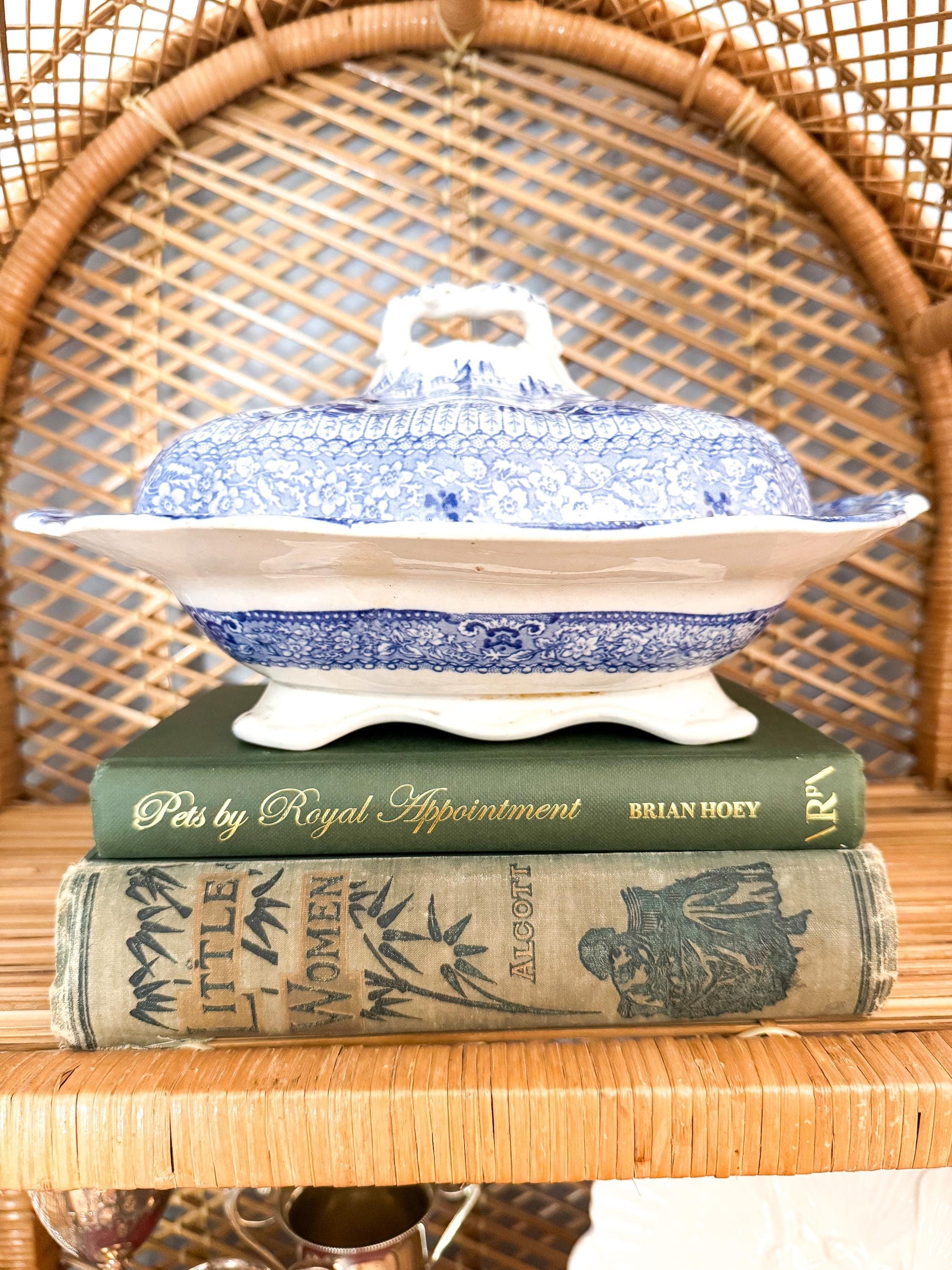 Antique Ridgway "Grecian" Transferware Lidded Tureen