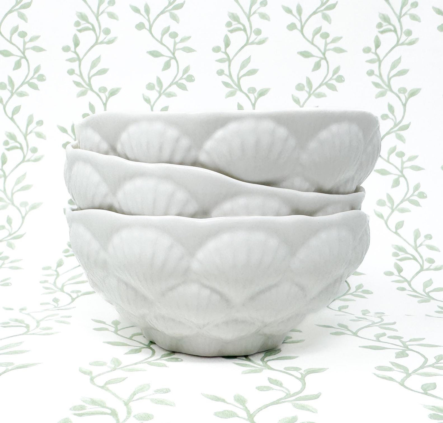 Set of 3 White Seashell Tidbit Bowls