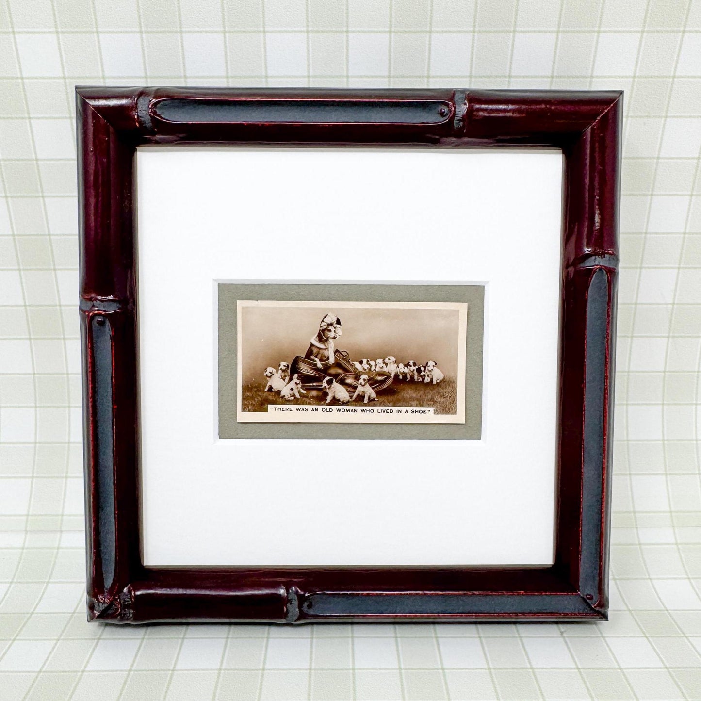 Framed Antique Dog Cigarette Card c. 1931, There Was An Old Woman Who Lived In A Shoe