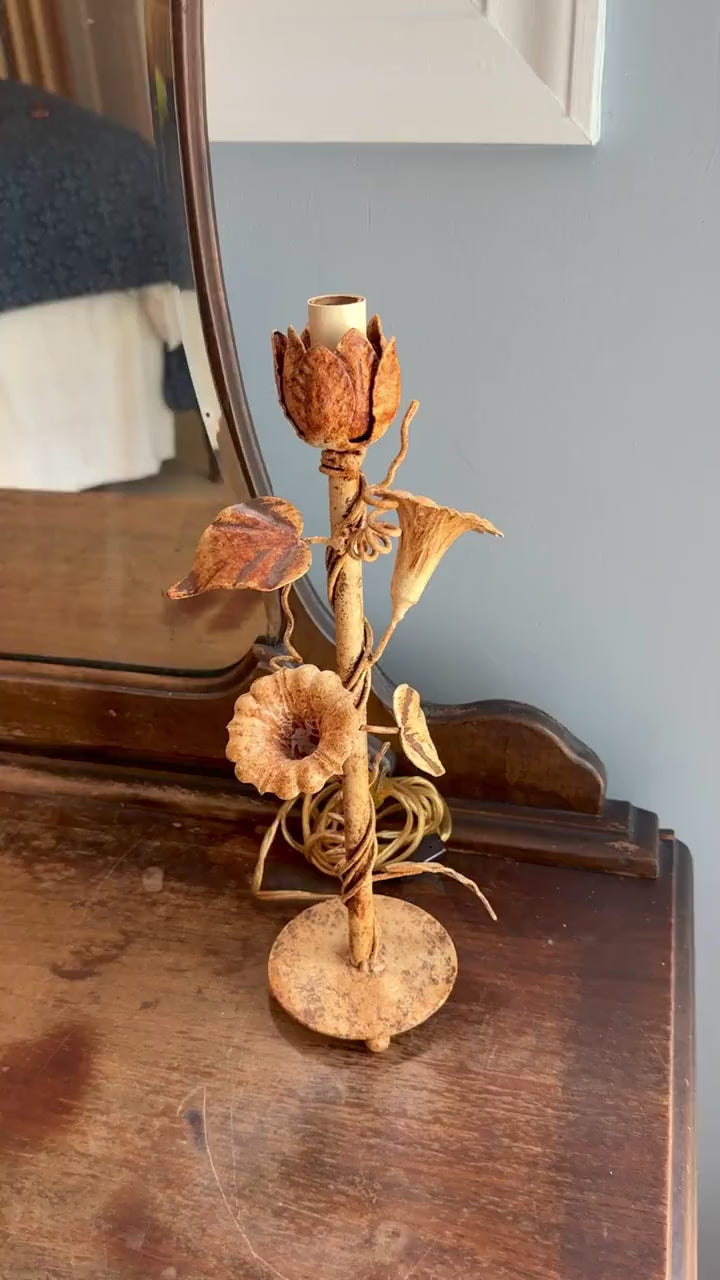 Vintage Italian Tole Floral Table Lamp